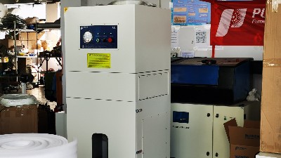 工業(yè)脈沖除塵器哪家好,執(zhí)信環(huán)保10年工業(yè)除塵設(shè)備廠家制造！