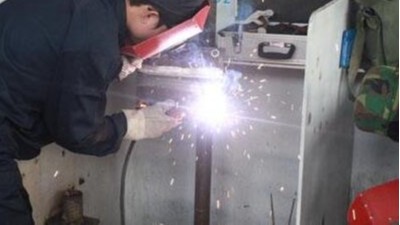 焊接煙氣凈化設備,焊接煙塵凈化,執(zhí)信環(huán)保實力生產廠家。