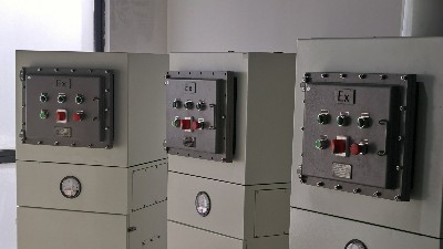 車間防爆除塵器，執(zhí)信環(huán)保助力企業(yè)安全凈化粉塵。