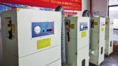 車間粉塵除塵器,脈沖清灰除塵器,執(zhí)信環(huán)保品質(zhì)制造廠家！