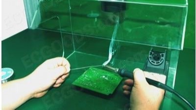 焊錫技術(shù)隨科技發(fā)展，執(zhí)信環(huán)保焊錫煙霧過濾器。